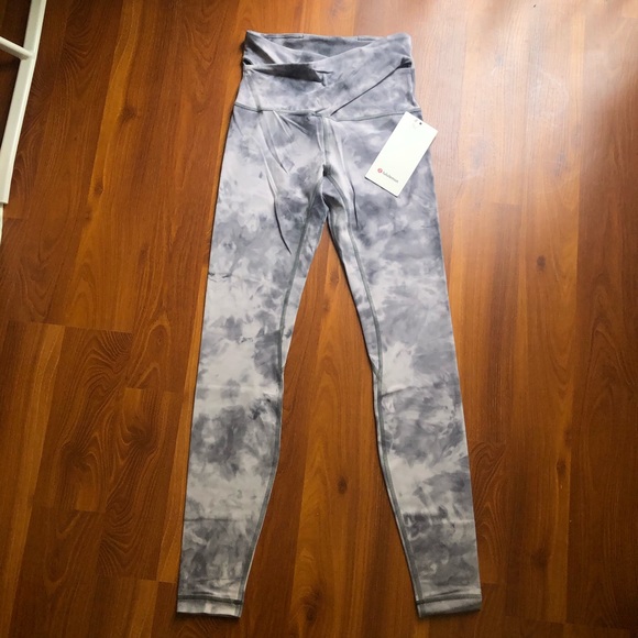Align Pant 28 Criss Cross Waist Diamond 